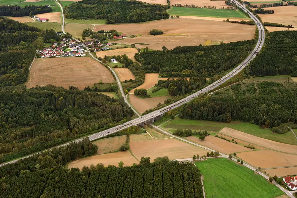 Instandsetzung A81 Talbrücke Dettensee Bild